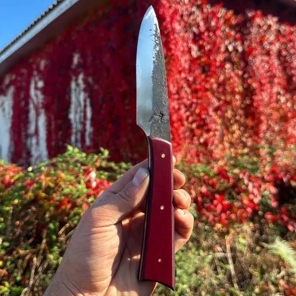 Couteau de camp